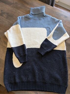 Lara Sweater Dress